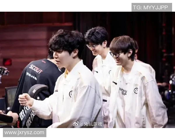 电竞数据赛后复盘EDG与IG精彩配合分析及战术解读