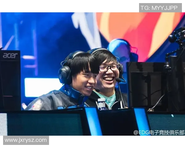 2026电竞新闻全明星赛中V5团队协作表现分析与评价探讨